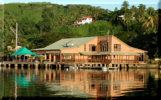 The Copra Shed, Savusavu, Fiji,
click to scroll down 1